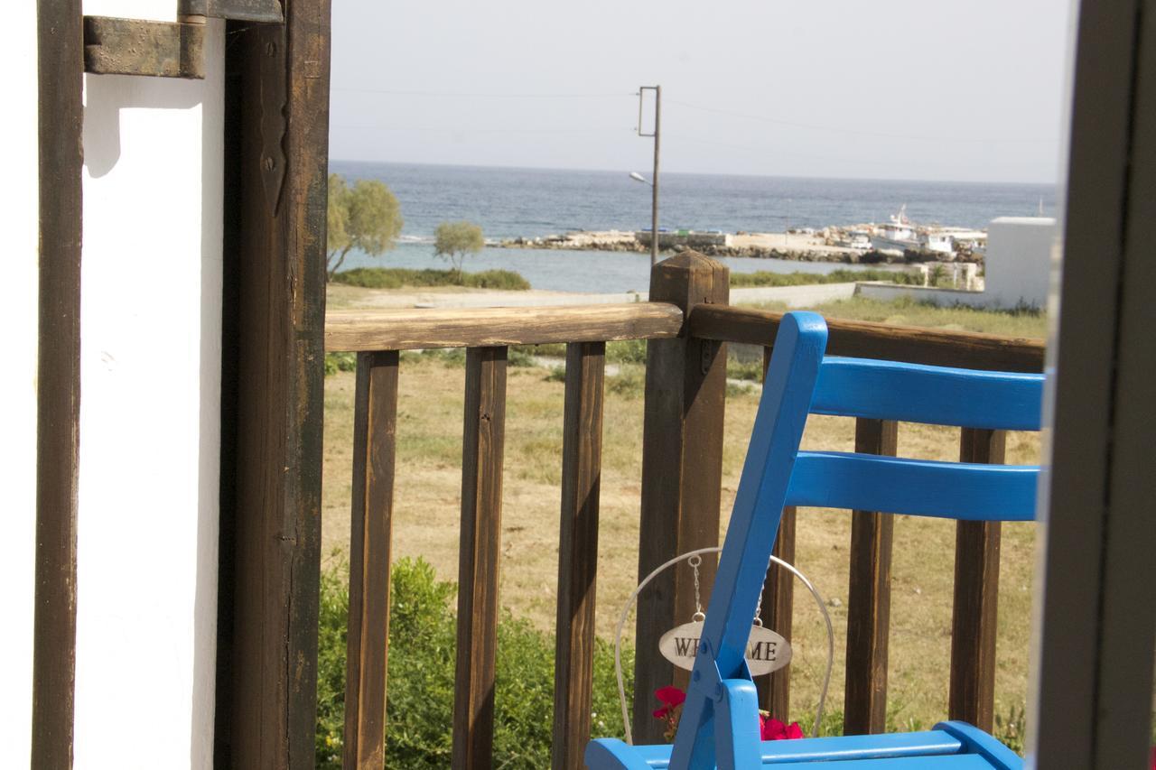 Hotel Arokaria Seaside Ambelas Exteriér fotografie